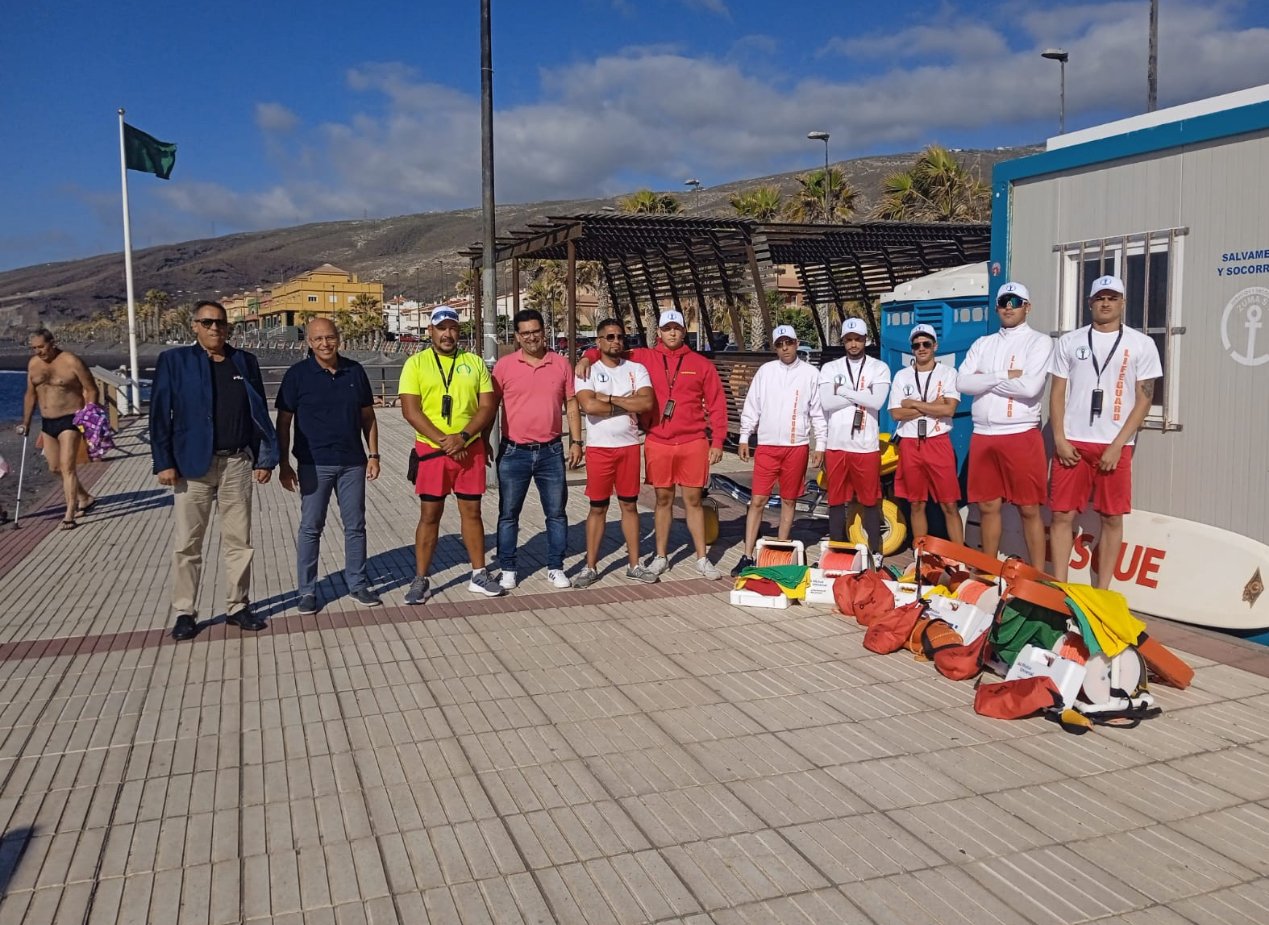 Zuma - Equipo de socorristas profesionales