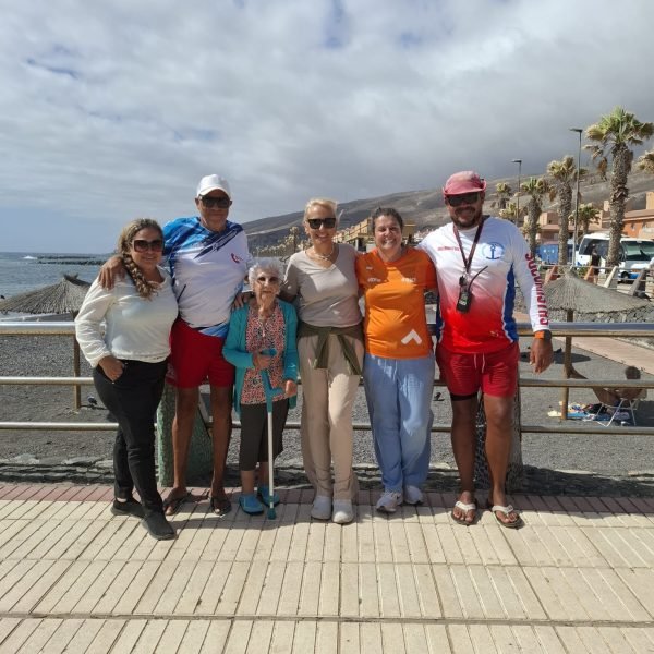 37ab8d99-0ef0-4d51-8793-73af68ea8df3