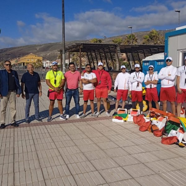 Zuma - Equipo de socorristas profesionales