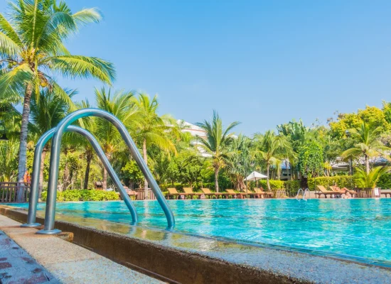 Servicio de socorrismo profesional en piscinas